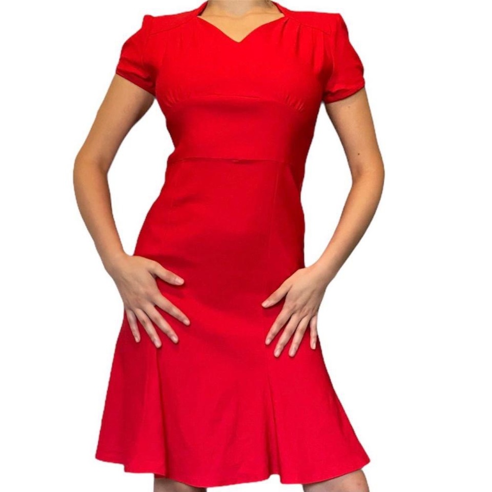 Lil Red Retro Dress 👠